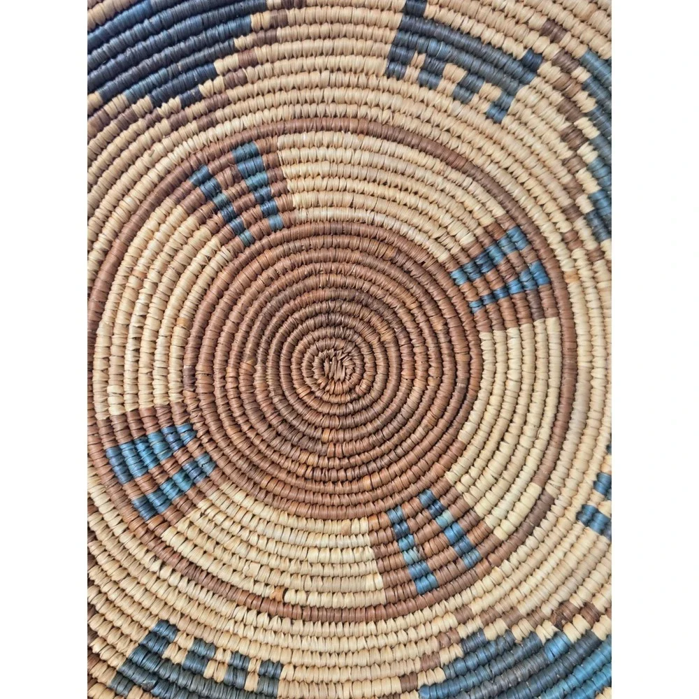 Vintage Hausa Handwoven Coiled Basket/Platter 13.5
